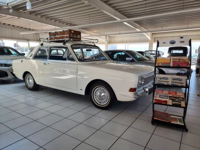 Ford Taunus 12m P6/Einmalig schön+Kpl. restauriert