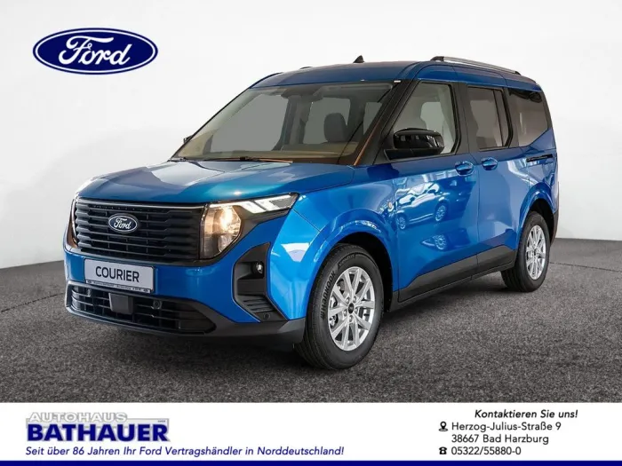 Ford Tourneo Courier 1.0 EcoBoost Titanium