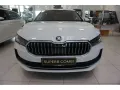 Skoda Superb Combi 2.0 TDI Selection DSG Navi Matrix A