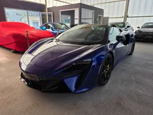McLaren Artura Spider