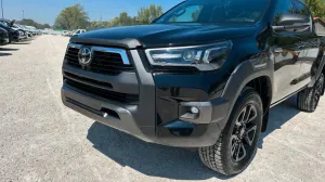 Toyota Hilux 2.8 D-4D 4X4  DOUBLE INVINCIBLE MHEV