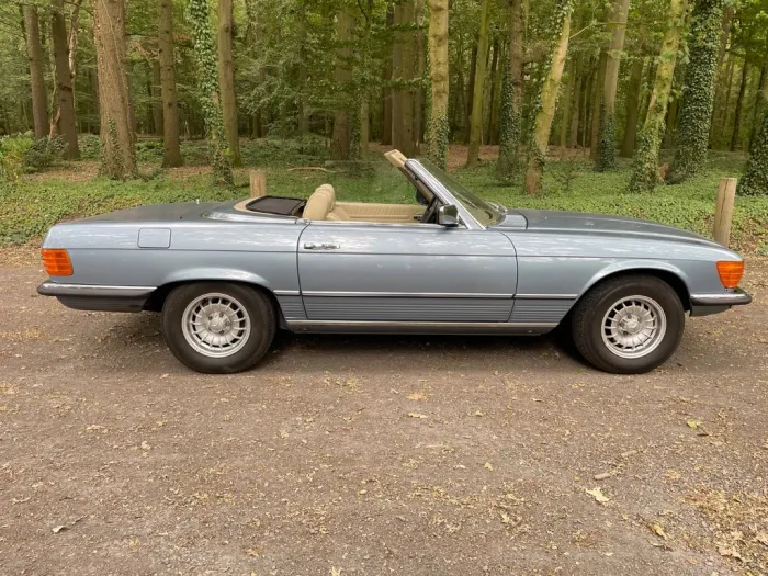 Mercedes-Benz SL 280