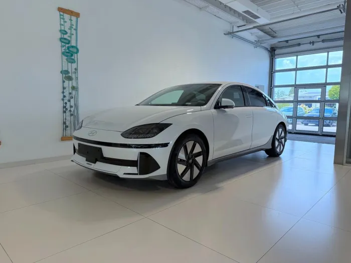 Hyundai IONIQ Top Line Long Range 77,4 kWh 4WD 239 kW...
