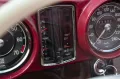 Mercedes-Benz 280SE 3.5 Cabriolet papyrusweiss/rot, Klima, eFH