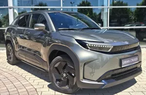 Toyota Urban Cruiser 61kWh Teamplayer