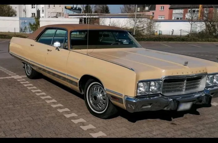 Chrysler New Yorker Bj73