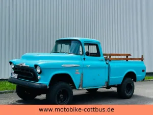 Chevrolet 3100 NAPCO 4x4 V8 *OLDTIMER*TÜV NEU*