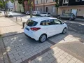 Kia Carens*2.Hand*Navi*Cam*7-SItzer*Temp*Wenig/KM