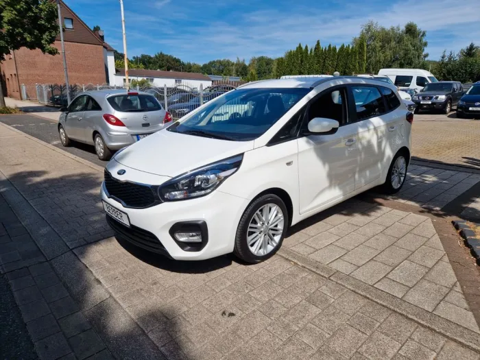 Kia Carens*2.Hand*Navi*Cam*7-SItzer*Temp*Wenig/KM