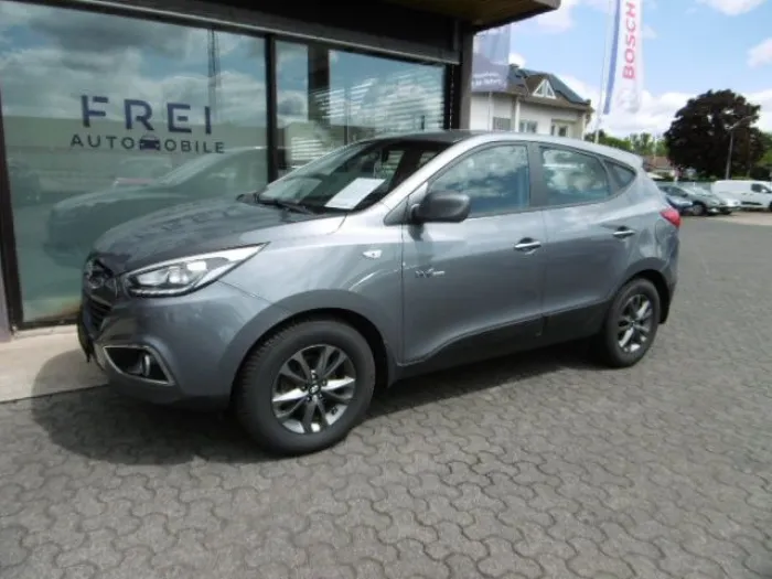 Hyundai ix35 1.6 GDI Trend blue,NAVI,AHK,77.000 KM,1Hand