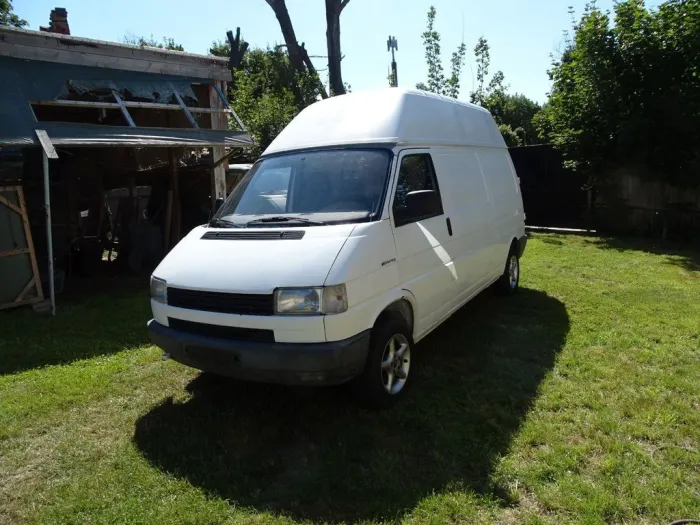 Volkswagen VW T4-2.4D-78PS LKW HOH LANG TÜV-NEU 2500K...