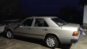 Mercedes-Benz Mercedes w124,260E