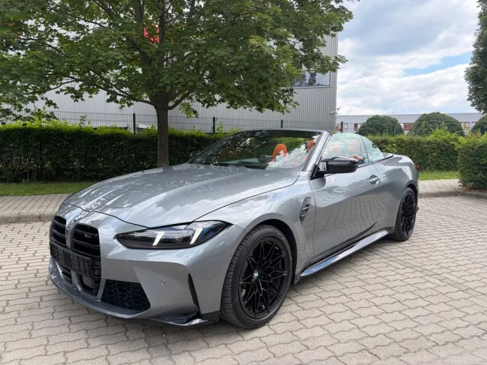 BMW M4 Cabrio M xDrive Competition