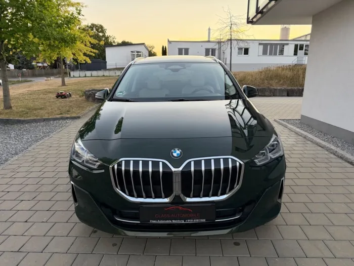 BMW 220 i Active Tourer Luxury Line, AUT, LEDER,VOLL