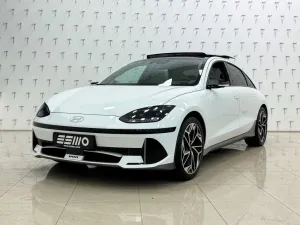 Hyundai IONIQ 6 77,4kWh 325ps 4WD Uniq 360°K/Pano/DIGI