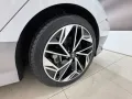 Hyundai IONIQ 6 77,4kWh 325ps 4WD Uniq 360°K/Pano/DIGI