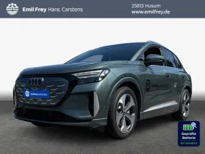 Audi Q4 SUV e-tron performance 210 kW / 77 kWh AHK