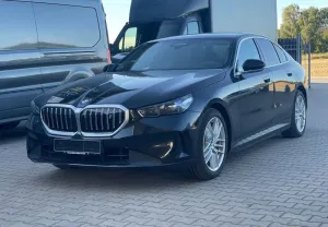 BMW i5 eDrive40 HUD+360 Kamera+Komfortsitze+DAS