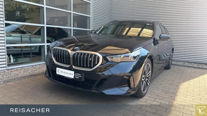 BMW i5 A eDrive40 Tou M-Sport,Pano,DA+,LHZ,LED