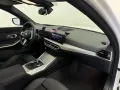 BMW 320i Touring (M-Sport Navi LED AHK Pano HUD ACC)