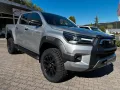Toyota Hilux Double Cab Invincible, höher, breiter, AHK