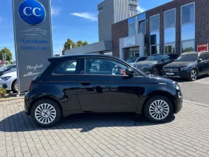 Fiat 500e Red Einparkhilfe mit KAM+Totwinkel ASSIST