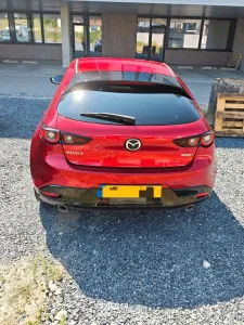 Mazda 3 SKYACTIV Nagisa 186 ps Bose sound 