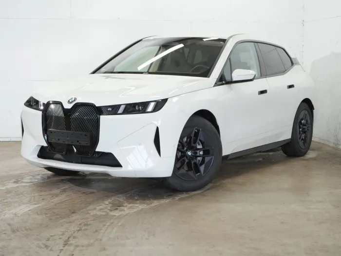 BMW iX xDrive45 AHK IconicGlow Mulitfunktionssitz 1,