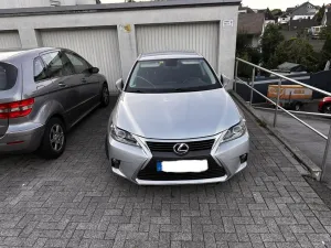 Lexus CT 200h 