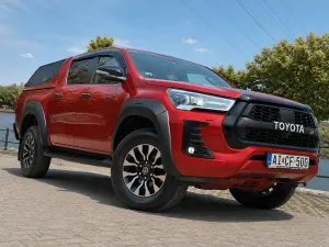 Toyota Hilux 2.8 d-4d 4x4 DOUBLE GR SPORT