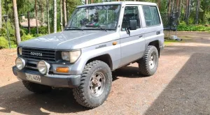 Toyota Land Cruiser RJ70 