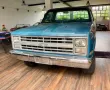 Chevrolet C1500 C2500 Pick Up V8