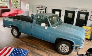 Chevrolet C1500 C2500 Pick Up V8