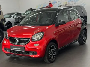 Smart ForFour Prime Aut. LEDER/NAVI/PDC/UNFALLFREI!