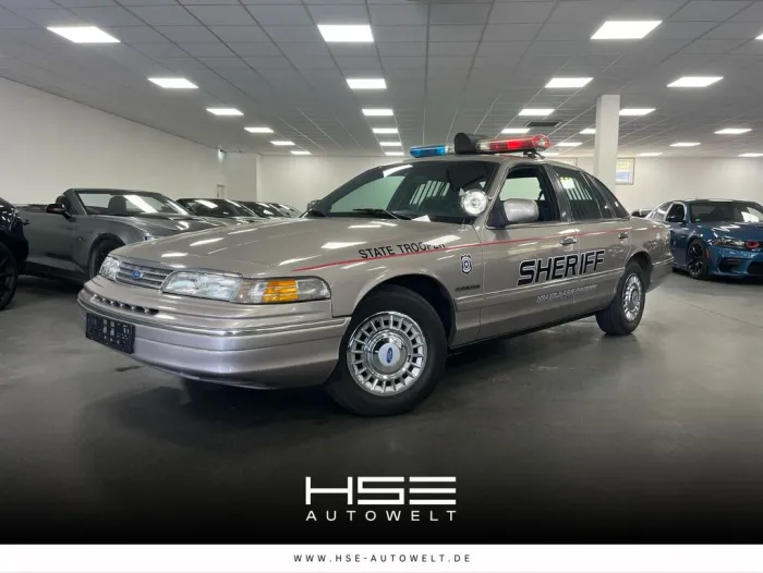 Ford Crown Victoria Police Interceptor 4.6l V8 DE-Zul