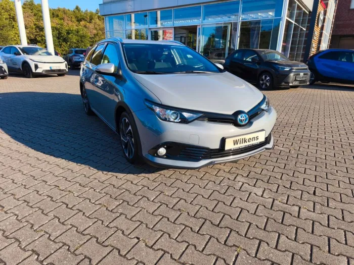 Toyota Auris Touring Sports Hybrid Free Style