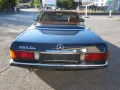 Mercedes-Benz SL 560