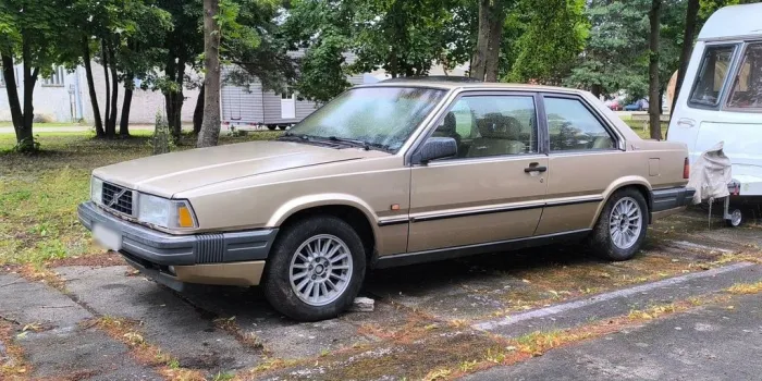 Volvo 780 Bertone