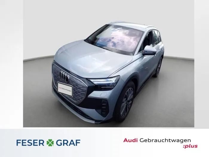 Audi Q4 45 e-tron LED/HuD/AHK/ACC plus/R-Kamera/19 Zo