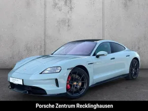 Porsche Taycan GTS Active-Ride InnoDrive HA-Lenkung