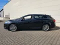 Toyota Avensis 1.8i Touring Sports Executive - Leder -