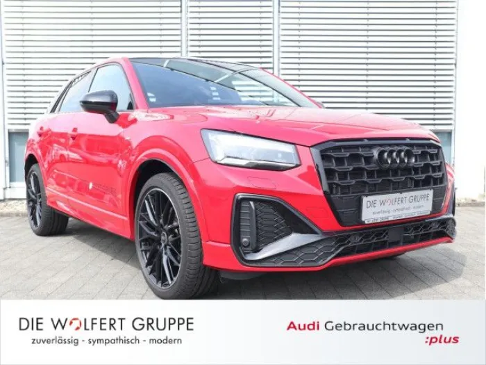 Audi Q2 S line 35 TFSI S tronic*SONOS*MATRIX*PANO*AHK