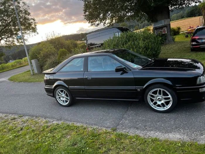 Audi Coupé Typ 89 2.3E H-Kennzeichen- Lieb...
