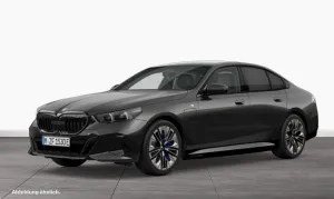 BMW 550e xDrive Limousine