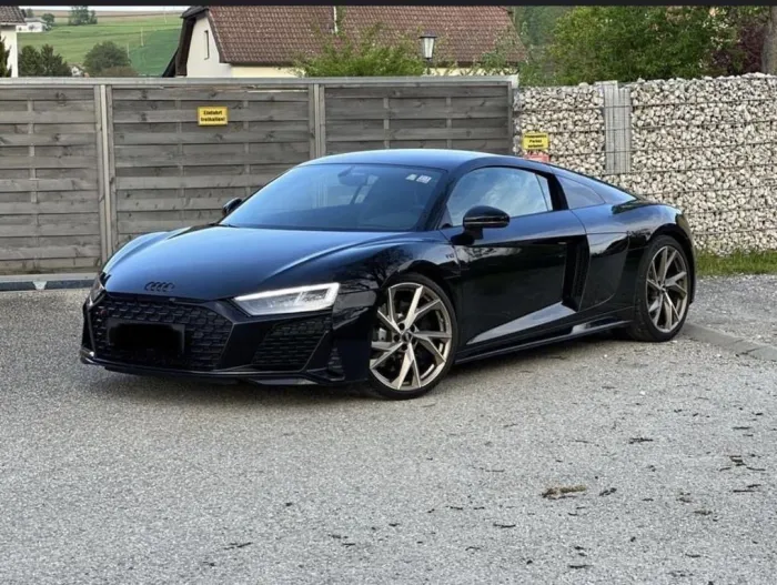 Audi R8 Coupé V10 - 570 PS - Bj. 2024 - 1. Hand 