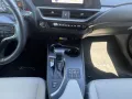 Lexus UX 250h*F-SPORT-D*1.HD*NAVI*SHZ*CARPLAY*PDC*