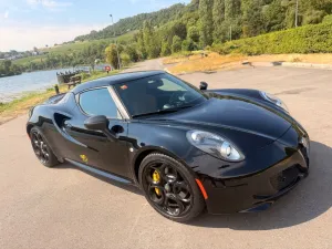 Alfa Romeo 4C