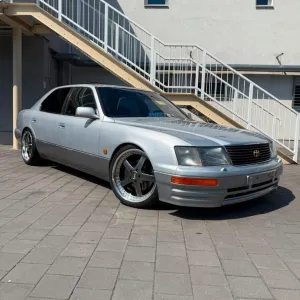 Lexus LS 400 4.0 V8 / CELSIOR