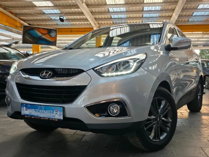 Hyundai ix35 1.6GDI blue*Style2WD*SHZ+LHZ*PDC*AHK*Gj-Räd