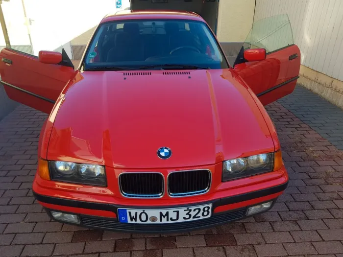 BMW 328i Coupe 328i